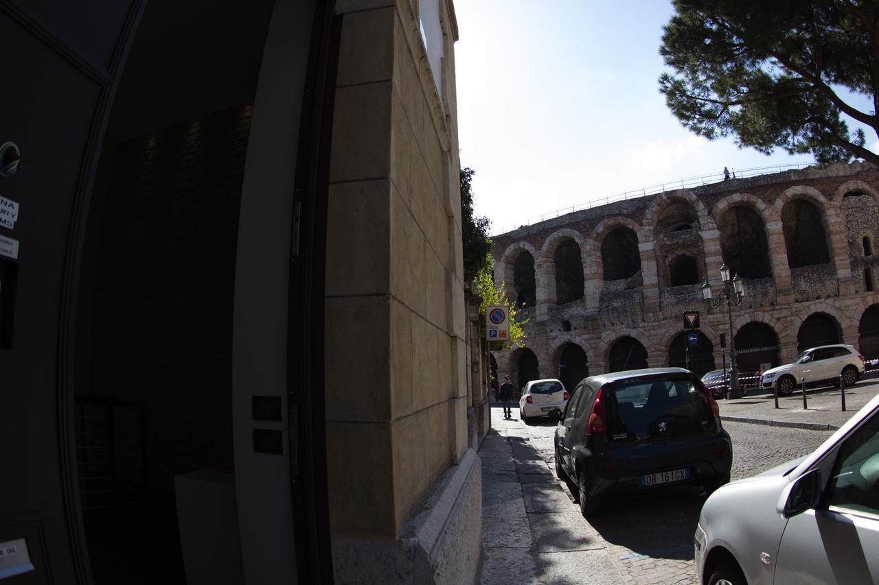 Arena Luxury Rooms Verona Exterior foto